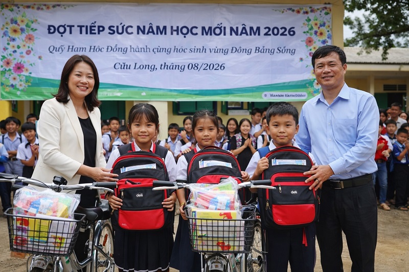 Tiếp Sức Năm Học Mới Đồng Bằng Sông Cửu Long